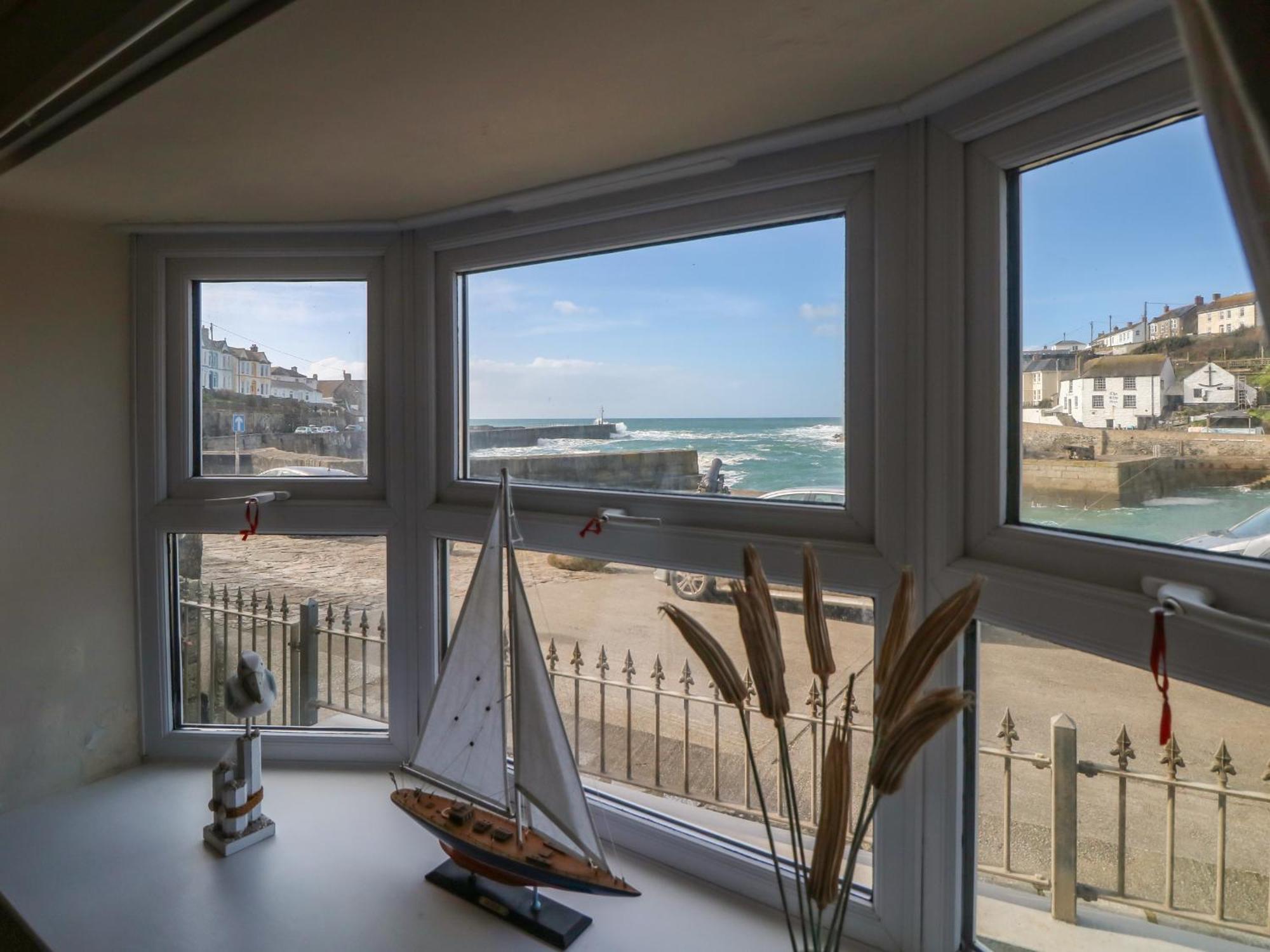 Sea Star, PORTHLEVEN Villa Exterior foto
